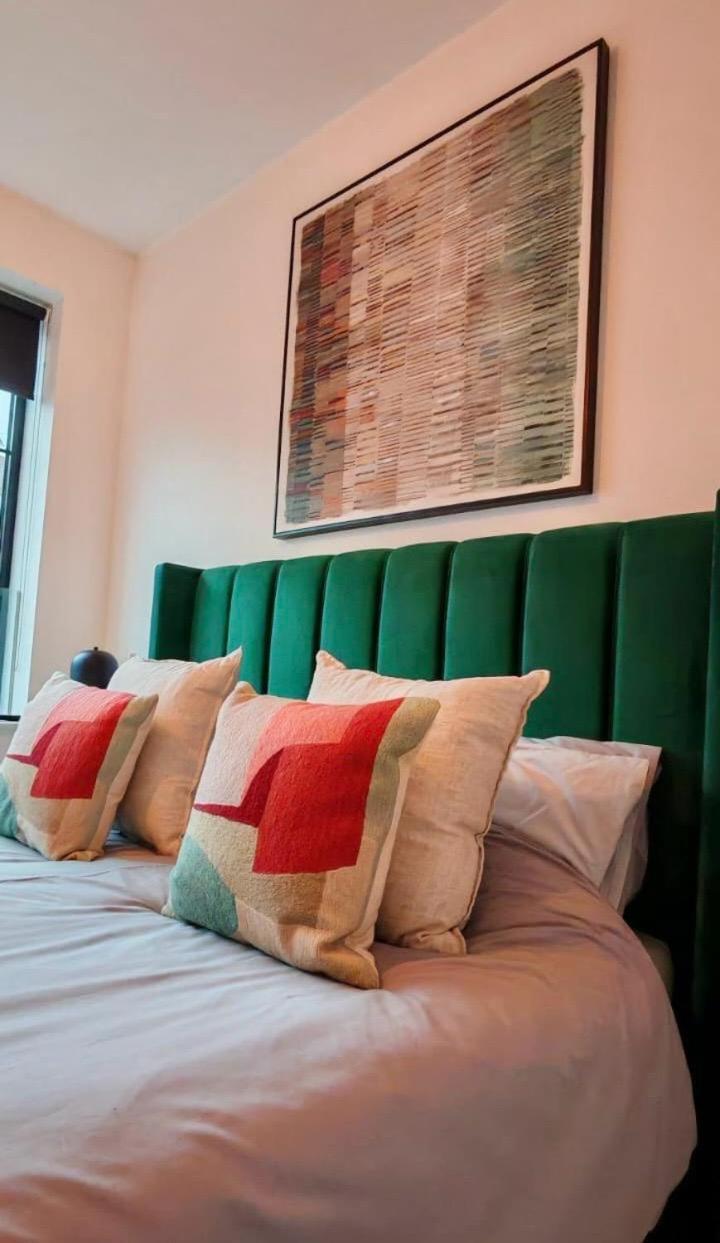 Luxury Apartment: City Centre, Stylish, Modern Chester Buitenkant foto